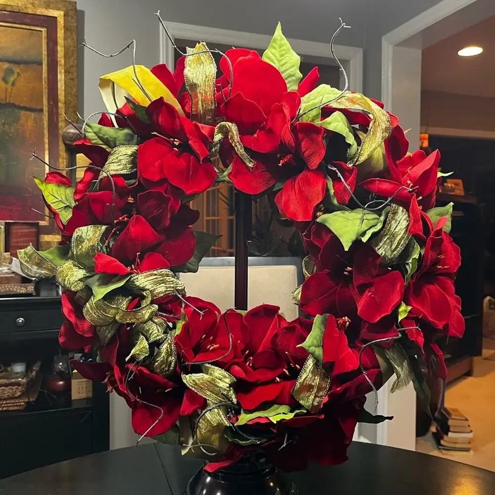 NEW Pottery Barn Poinsettia Decorative Christmas Holiday Hanging Wreath Round